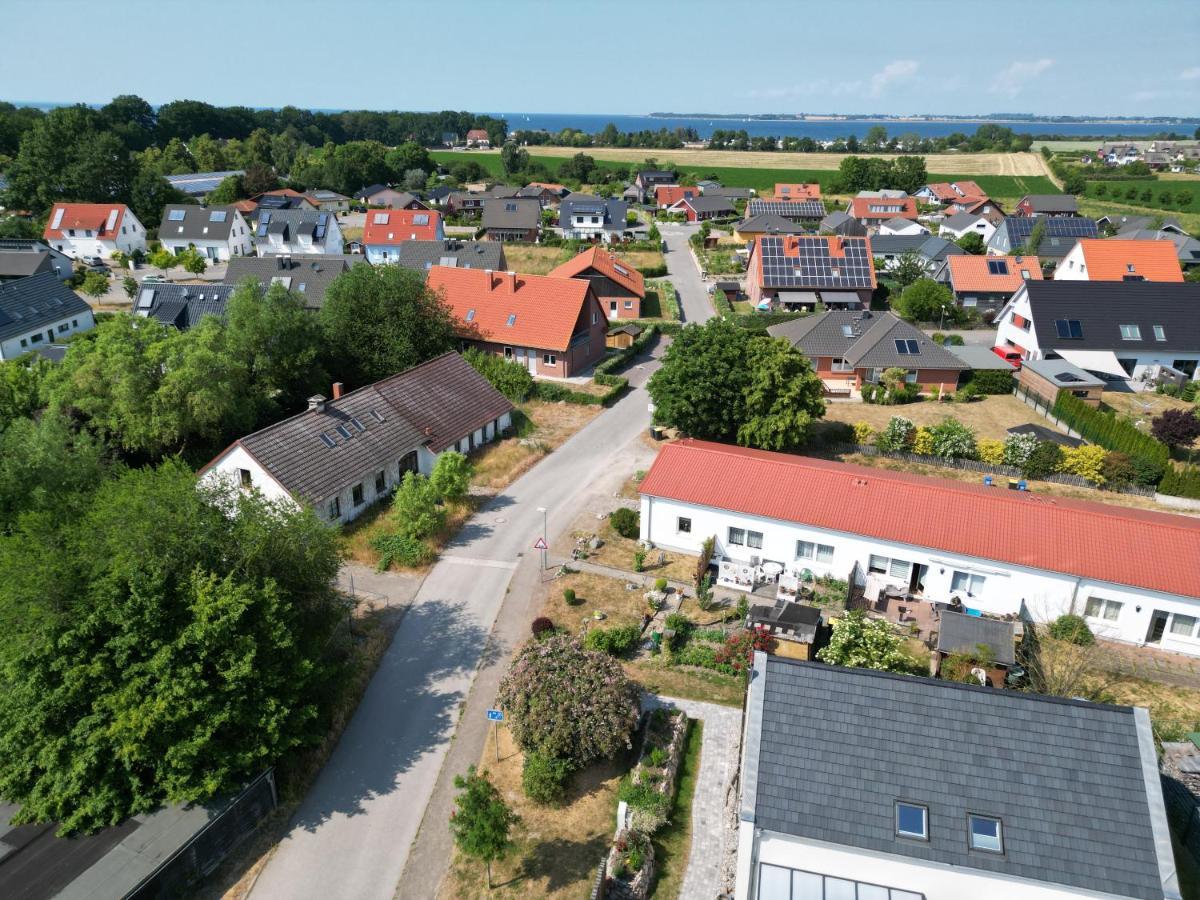 # Urlaubsreif Apartment Zierow Exterior photo