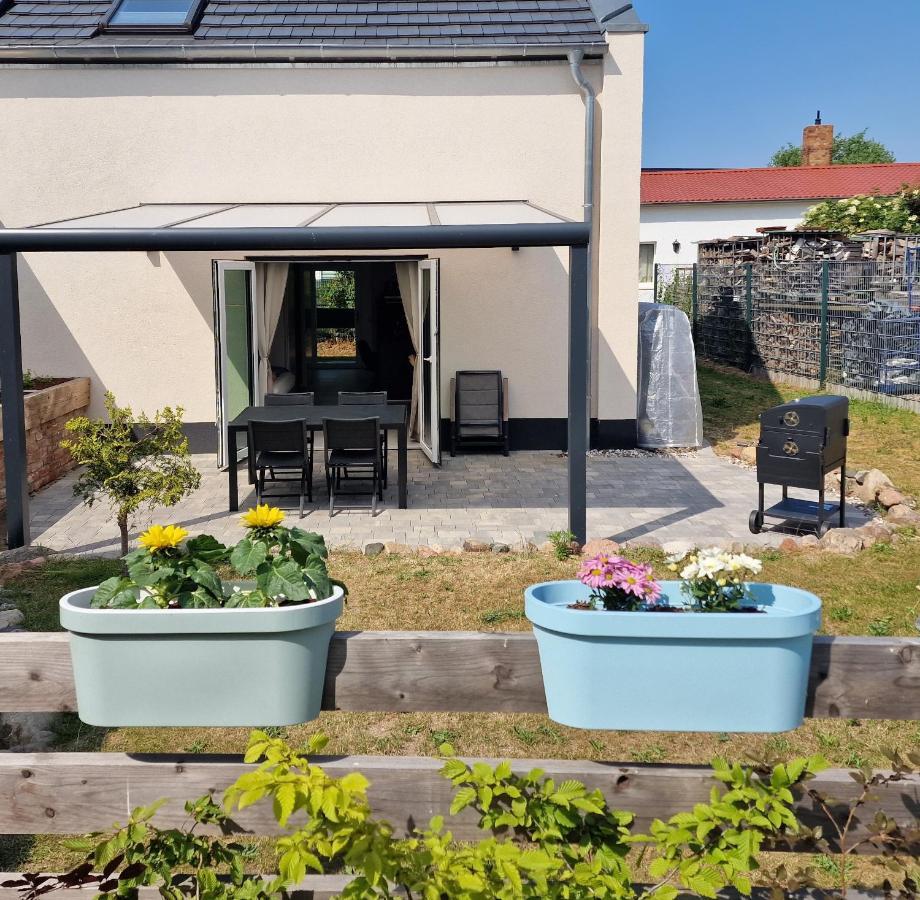 # Urlaubsreif Apartment Zierow Exterior photo